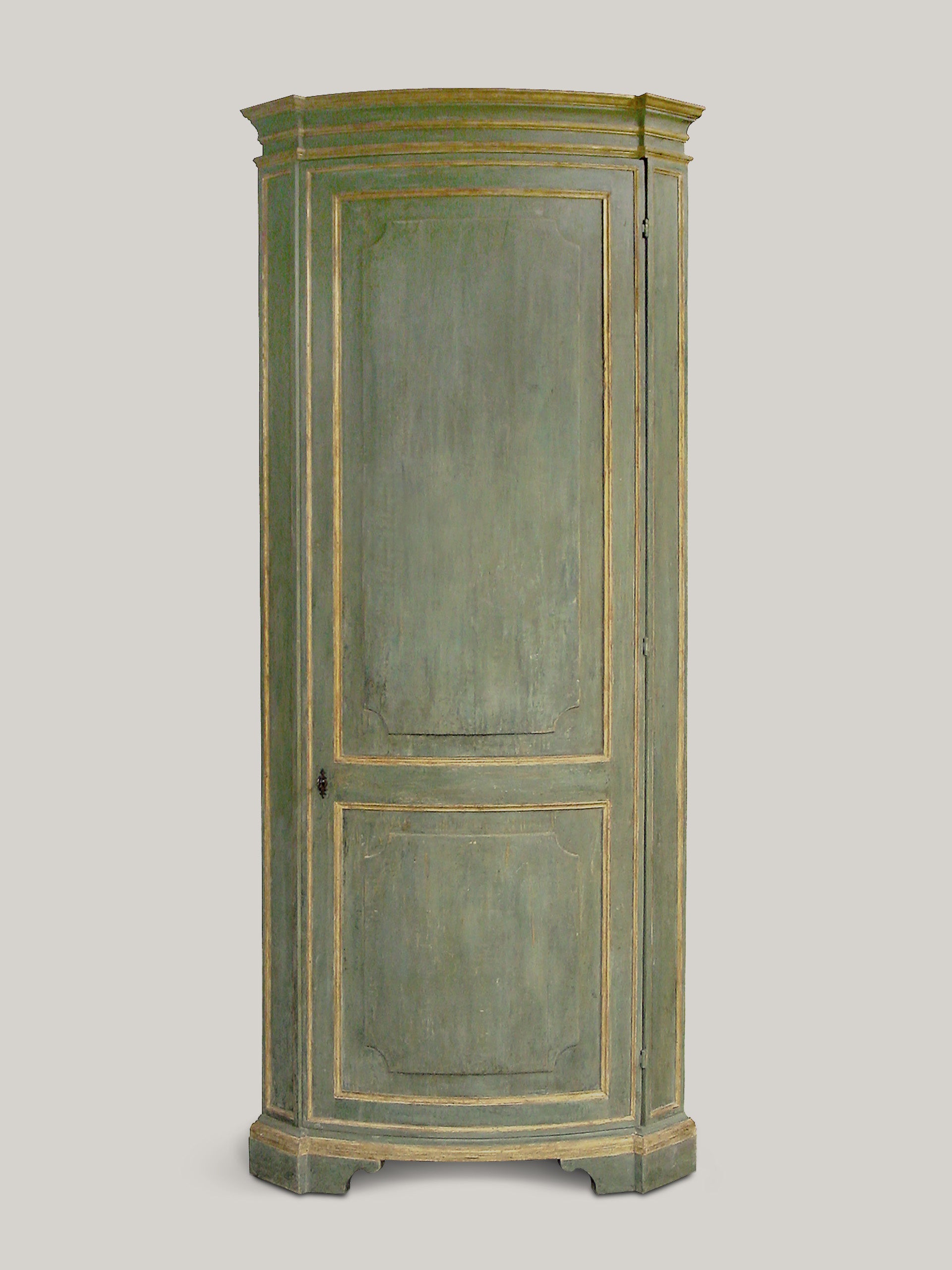 San Marco Corner Cabinet
