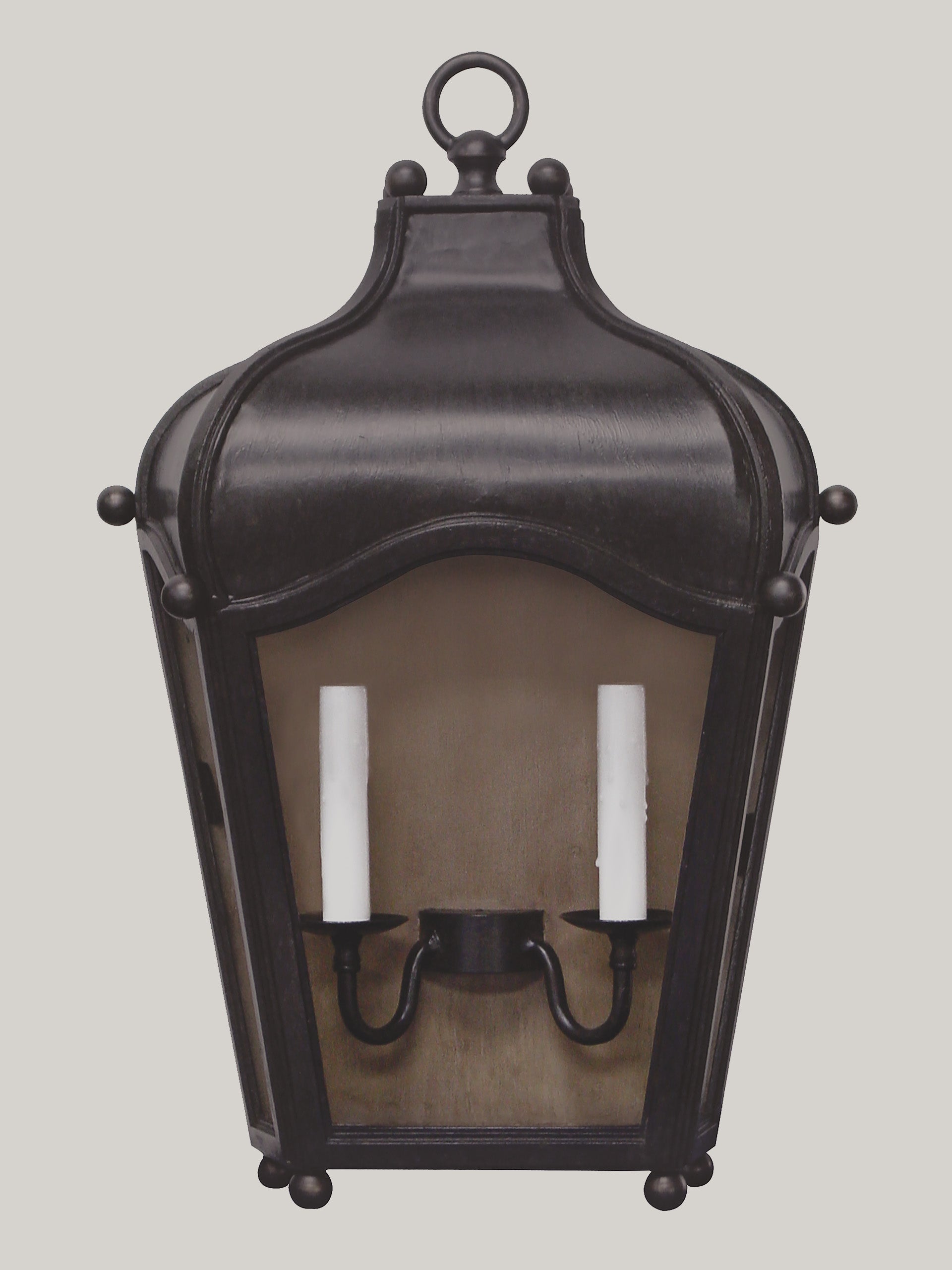 Navarre Wall Lantern - Closed Top