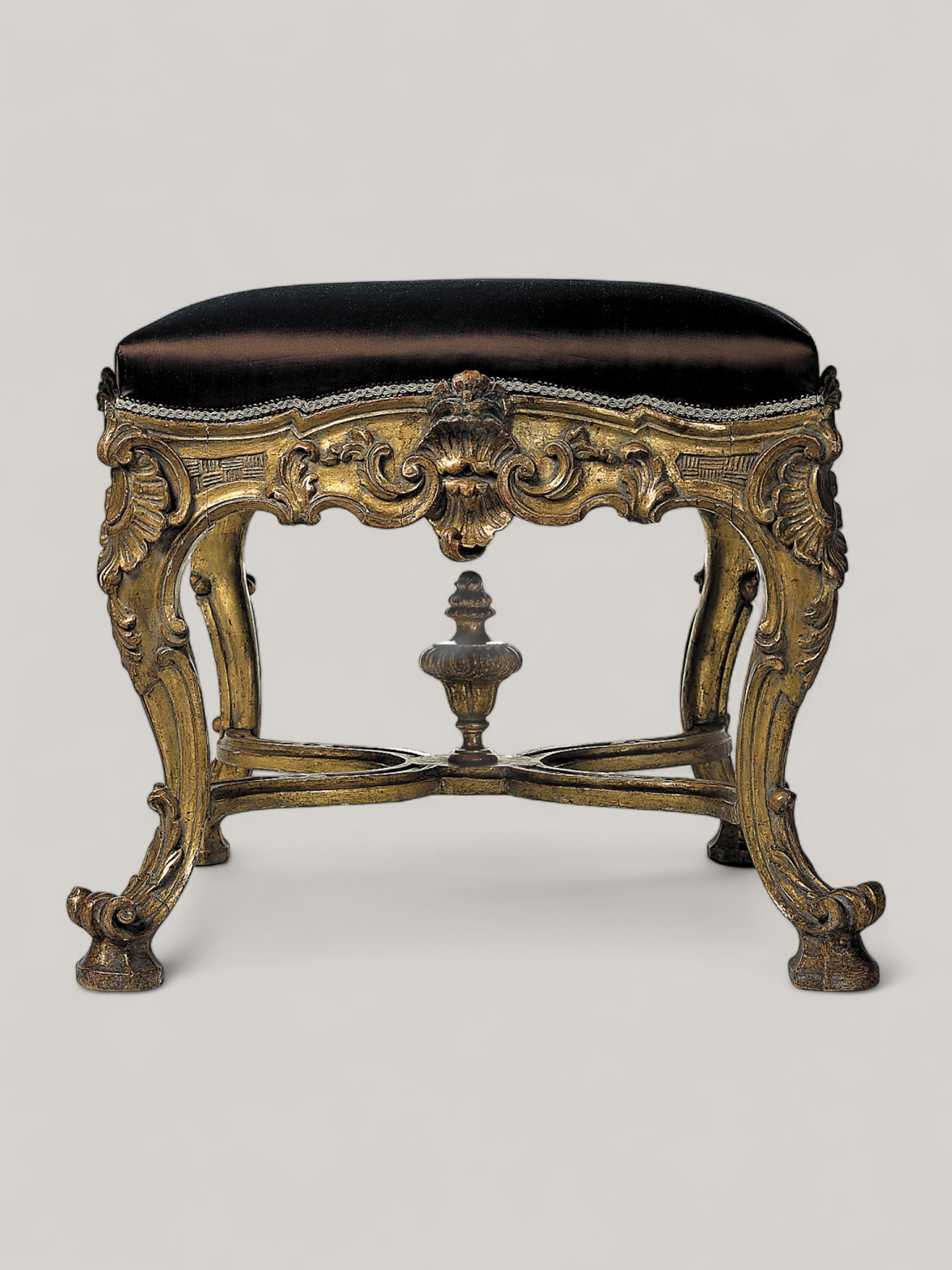 Louis XV Tabouret
