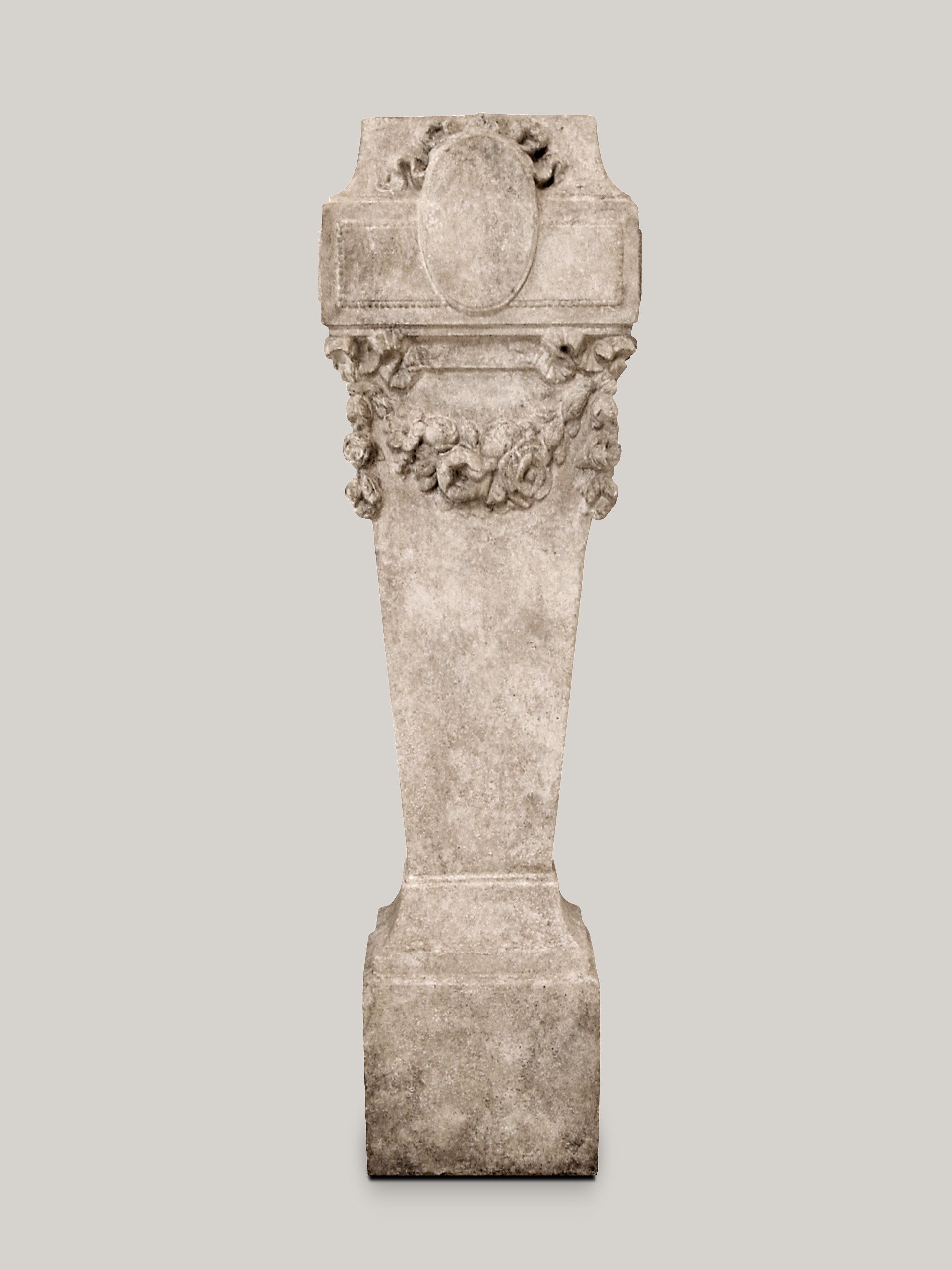 Neo-Classical Pedestal